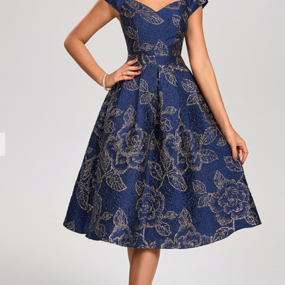 NWT - Jacquard midi dress